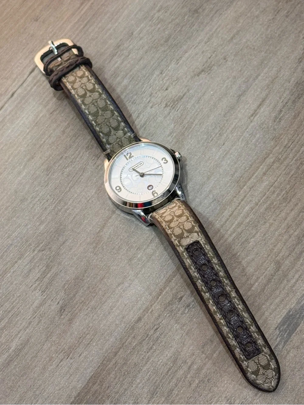 Vintage Coach Signature Logo Swiss Quartz Monogram Canvas Strap Watch Silver
